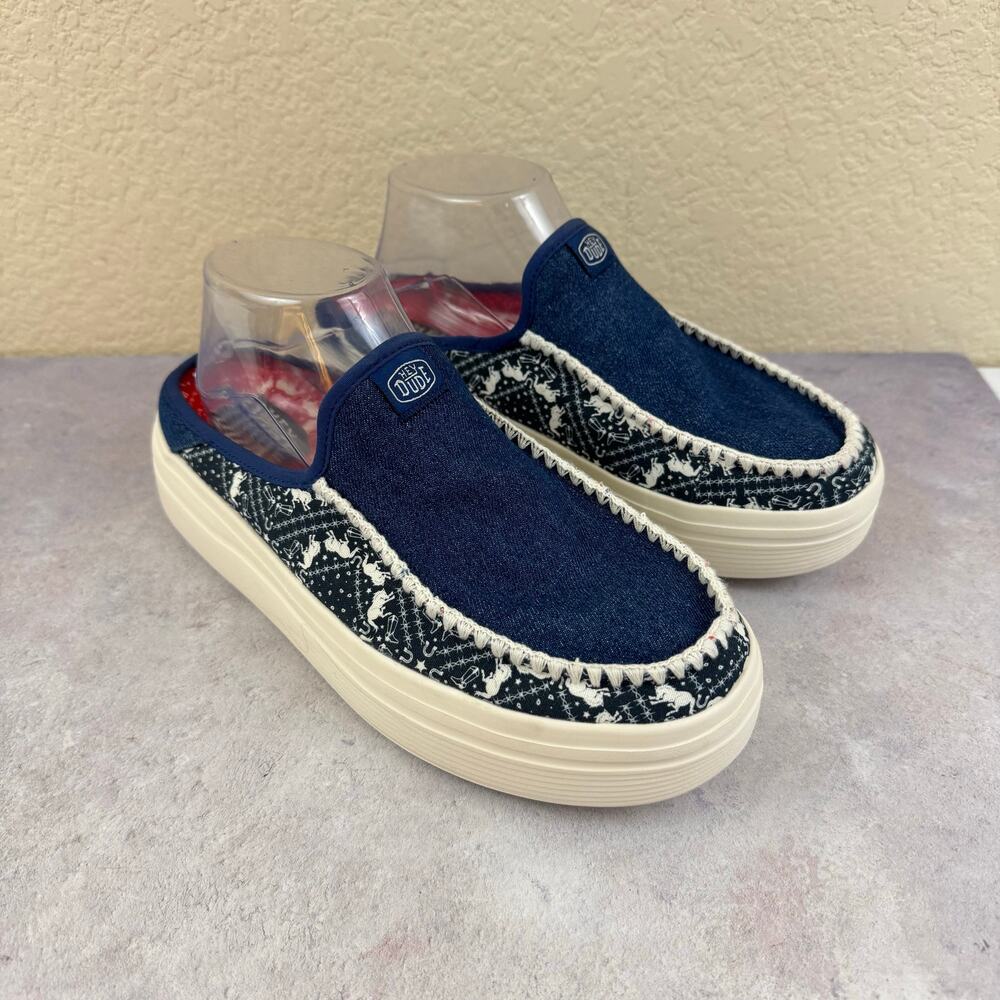 Hey Dude Austin Lift Women’s 9 Denim Bandana Chunky Platform Mule Slip-On Shoes